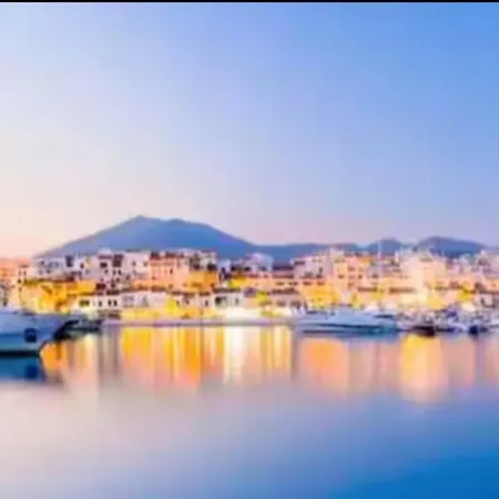 Junto Paseo Maritimo Piscinas Jardines Y Parking Apartment