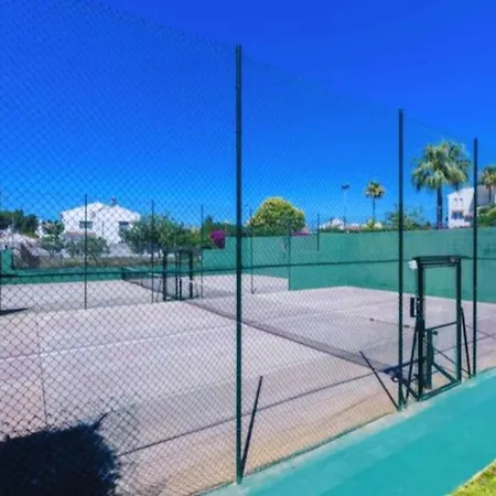 Junto Paseo Maritimo Piscinas Jardines Y Parking * Marbella