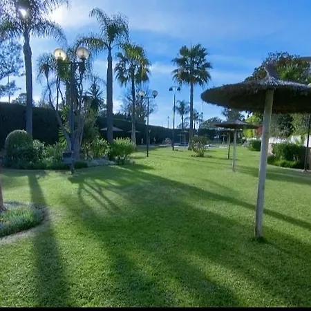 Junto Paseo Maritimo Piscinas Jardines Y Parking Apartment